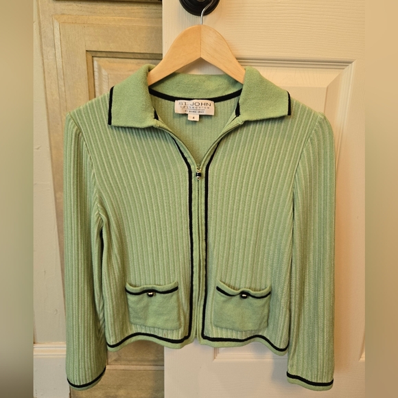 St. John Jacket - Picture 1 of 6